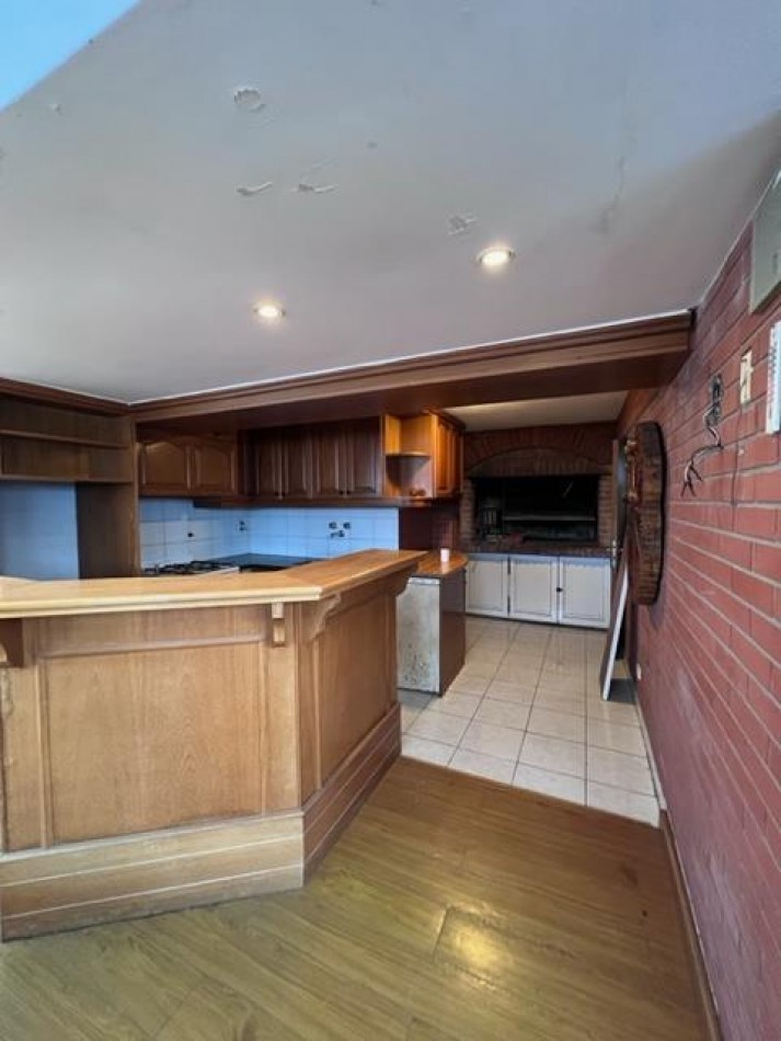 VENTA MDP,  ZONA CHAUVIN/MACROCENTRO, PISO UNICO EN SU ESTILO, CALIDAD, METRAJE, AMPLITUD DE AMBIENTES, VISTA PANORAMICA, CONSULTANOS !!!