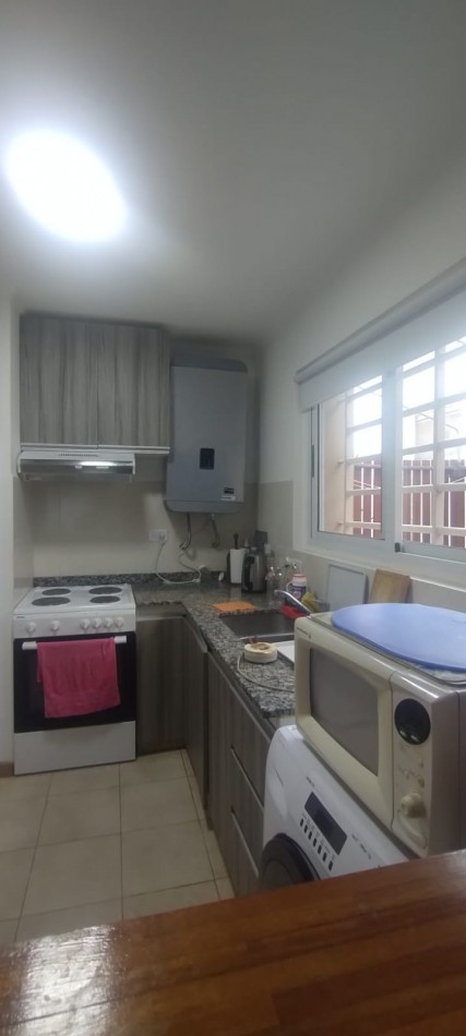 VENTA PH 3 AMB AL FRENTE 