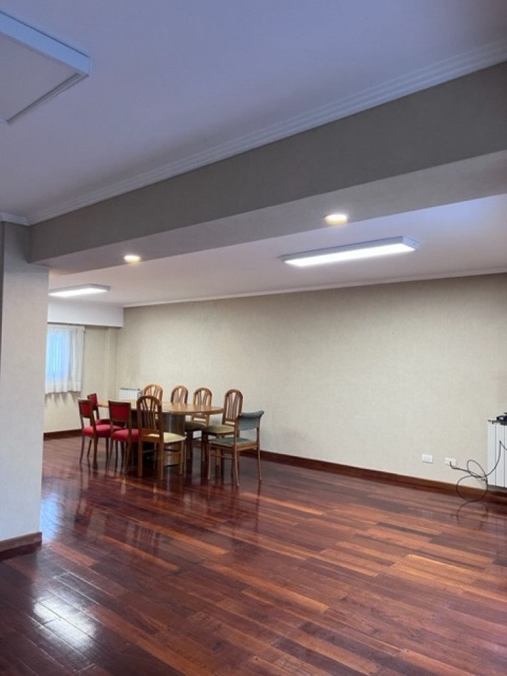 VENTA MDP,  ZONA CHAUVIN/MACROCENTRO, PISO UNICO EN SU ESTILO, CALIDAD, METRAJE, AMPLITUD DE AMBIENTES, VISTA PANORAMICA, CONSULTANOS !!!