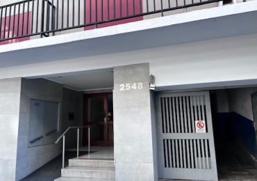 venta departamento 3 ambientes, zona aldrey, al frente con terracita, 